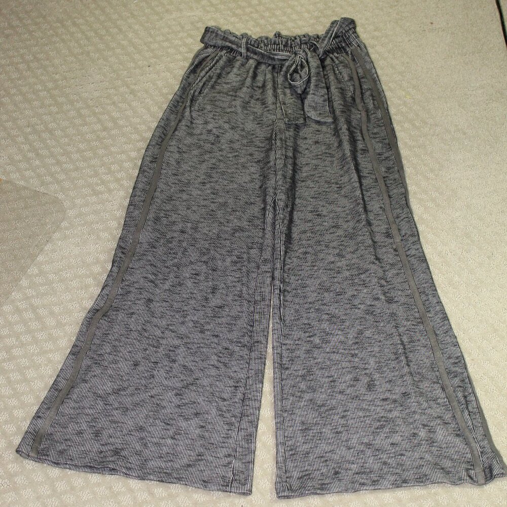 Wanderlux Womens Small Black Grey Striped Rayon Spandex Wide Leg Casual Pants